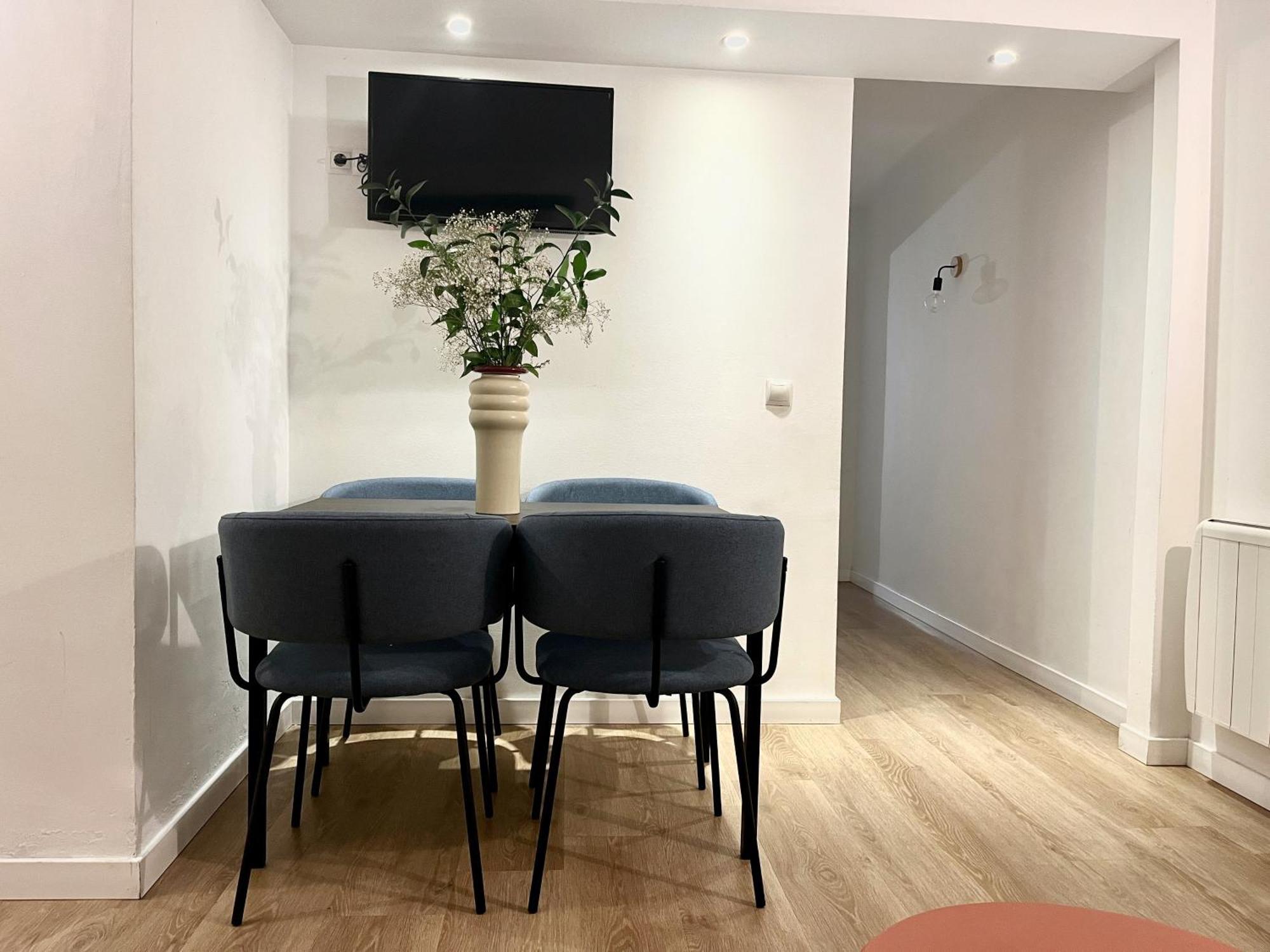 Apartamento Puerta Del Camino 5 - Patio Y Wifi Bilbao Esterno foto